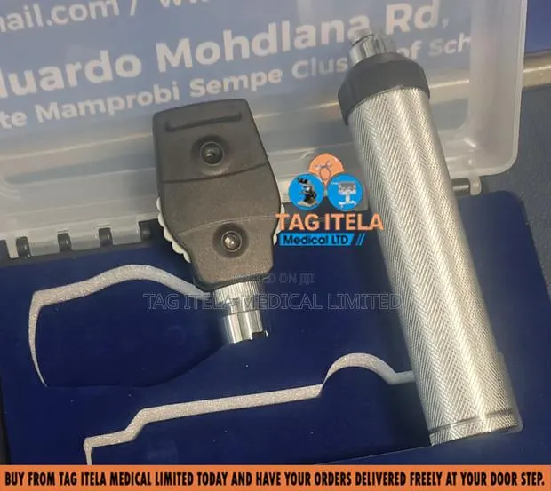 Ophthalmoscope Set (Led) · Photo 1