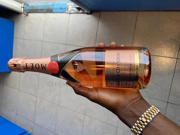 Moët Nectar Imperial Rose · Photo 1