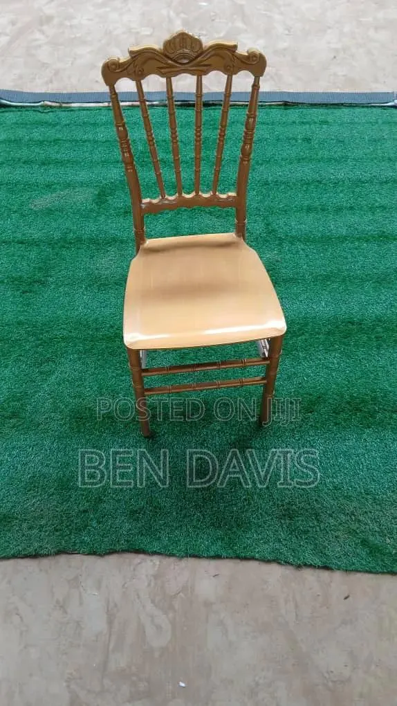 Royal Classic Event Chairs · Photo 1