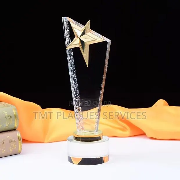 New Arrival Award Plaque · Photo 1