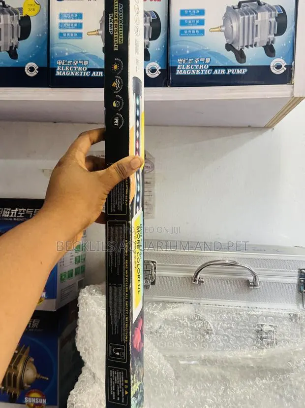Submitted Aquarium T2 Light · Photo 1