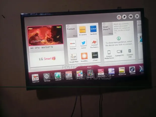LG Smart Television · Photo 1
