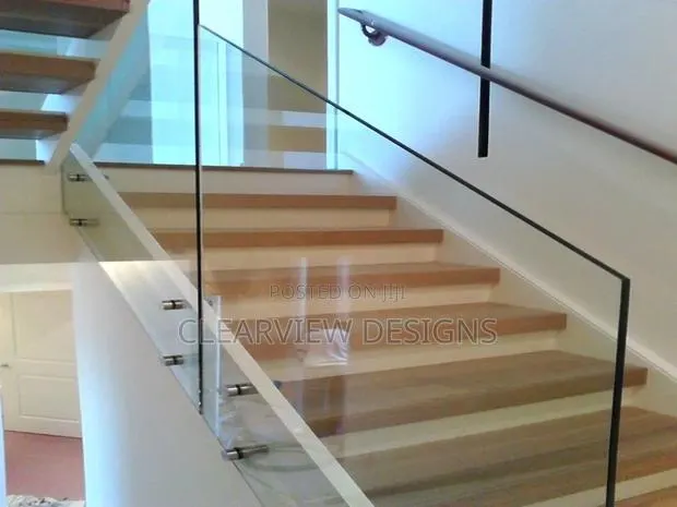 Glass Balustrade/ Handrail · Photo 1