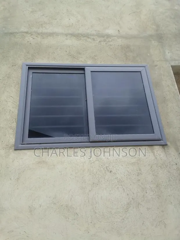 Dark Glass Sliding Window Production · Photo 2