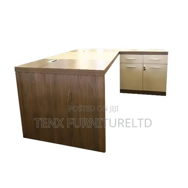 Desk (L-Shape Executive) · Photo 1