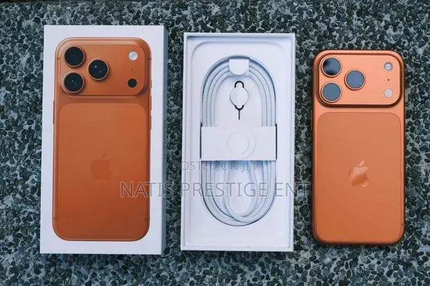 New Apple iPhone 17 Pro Max 512 GB Orange · Photo 1