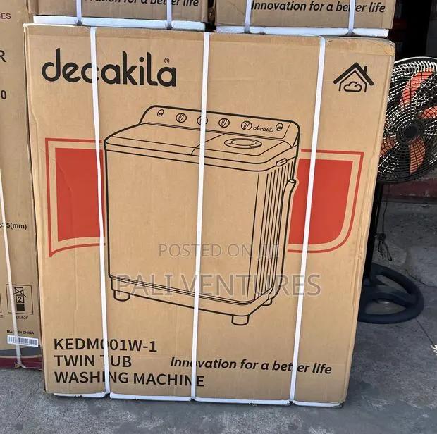 Twin-Tub Washing Machine · Photo 1
