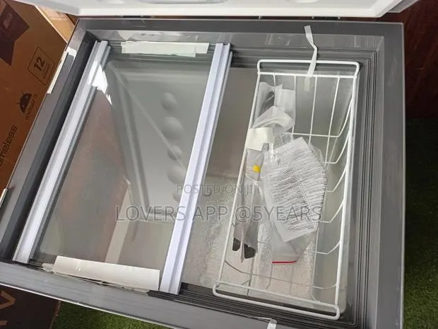 Max Chills Asano Chest Freezer 144L Chest Freezer · Photo 1