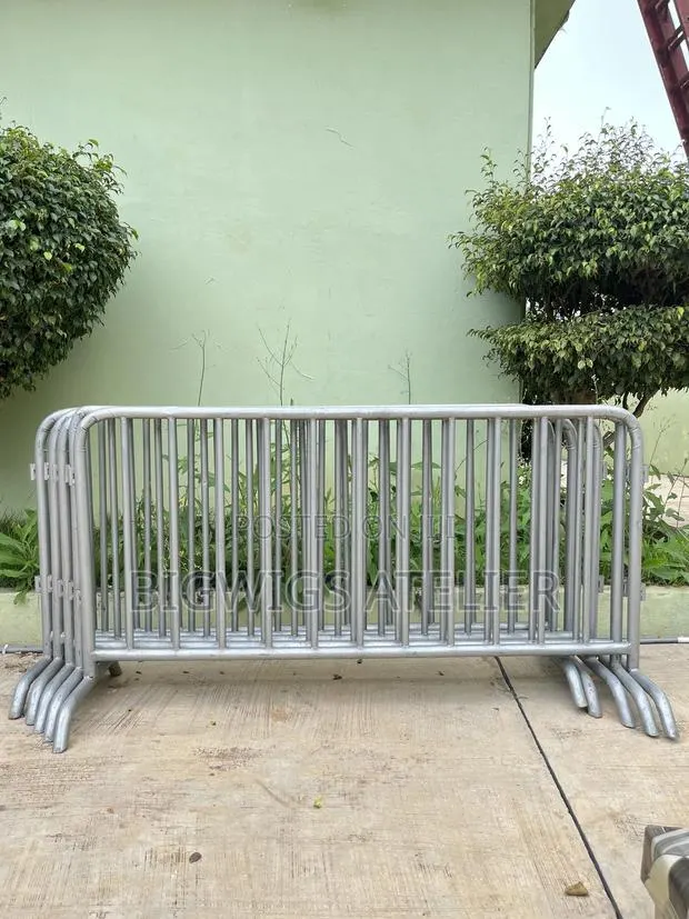 Crowd Control Barricade · Photo 1