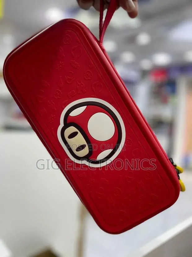 Nintendo Switch 2 Bag - Case Mario · Photo 1