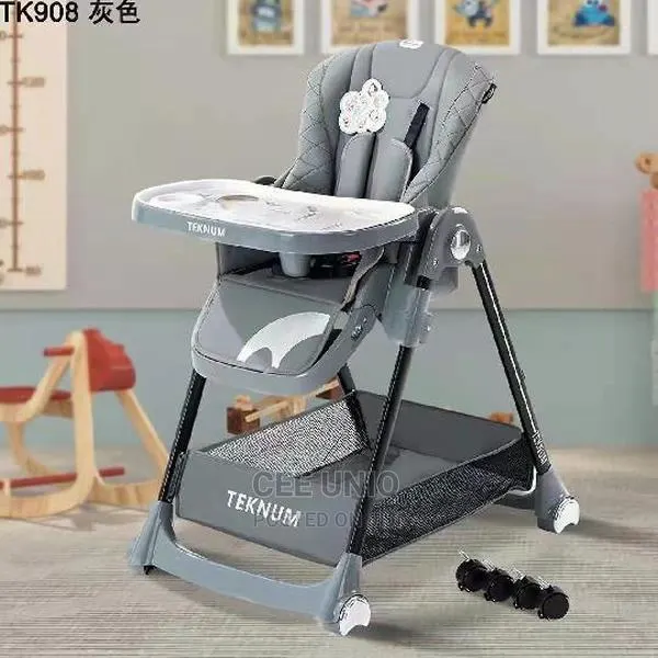 Teknum Feeding High Chair · Photo 1