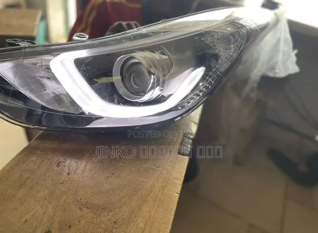 Headlight 2014-2015 Headlight LED Pair · Photo 1