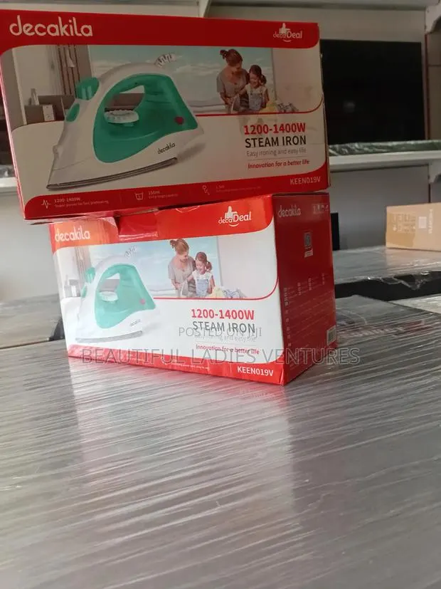 Superior Steam Iron for Easy Fabric Care · Photo 1