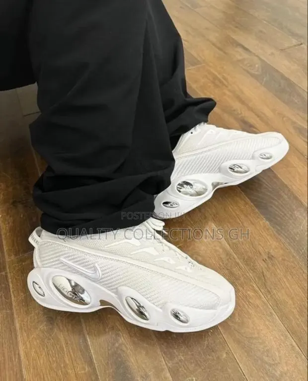 Nike Nocta Glide White · Photo 1