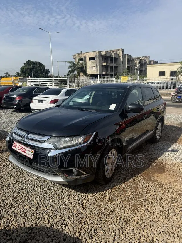 Mitsubishi Outlander SE AWC 2017 Black · Photo 1