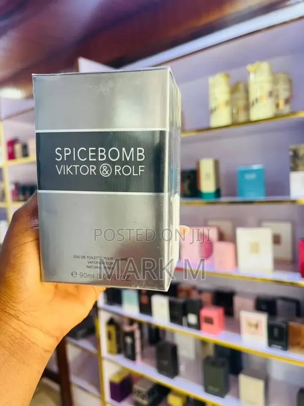 Viktor and Rolf Spicebomb · Photo 1