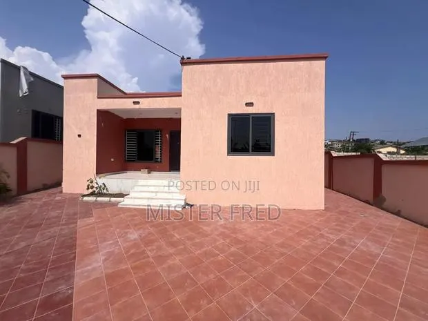 3bdrm House in Kokrobite, Weija for sale · Photo 1