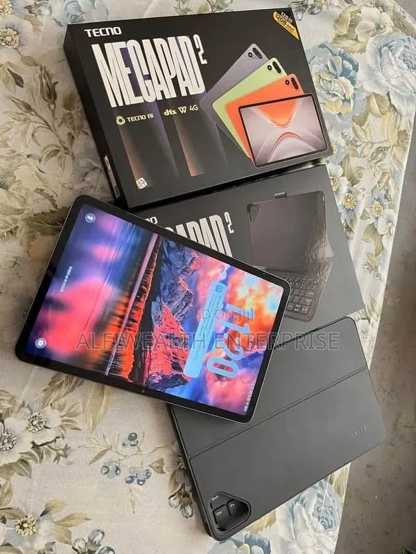 New Tecno Megapad 11 256 GB Silver · Photo 1