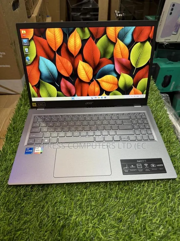 Laptop Acer Aspire A515-52g 16GB Intel Core I7 SSHD (Hybrid) 512GB · Photo 1