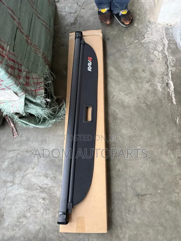 Toyota RAV4 Boot Cargo Tent Cover 2019 2020 2021 2022 2023 2024 2025 · Photo 1