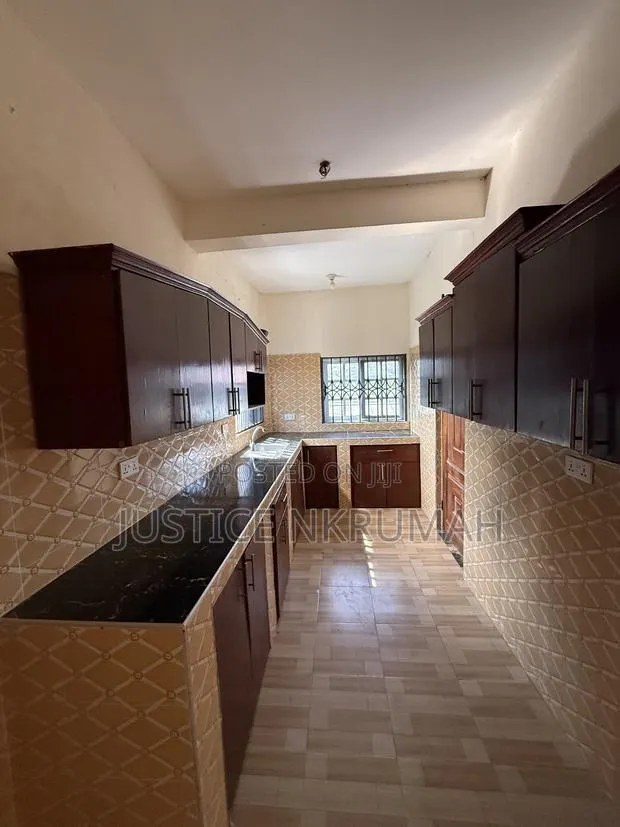 2bdrm Apartment in Mr Justice Estate, Old Barrier for rent · Photo 1