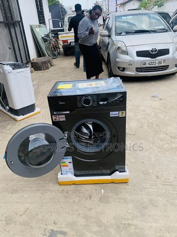 Strong Build Wm Front Load Full Auto 7kg Midea · Photo 1