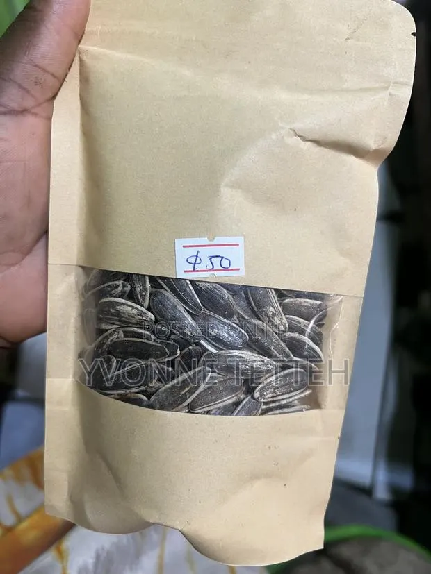 Roasted Sunflower Seeds · Photo 1