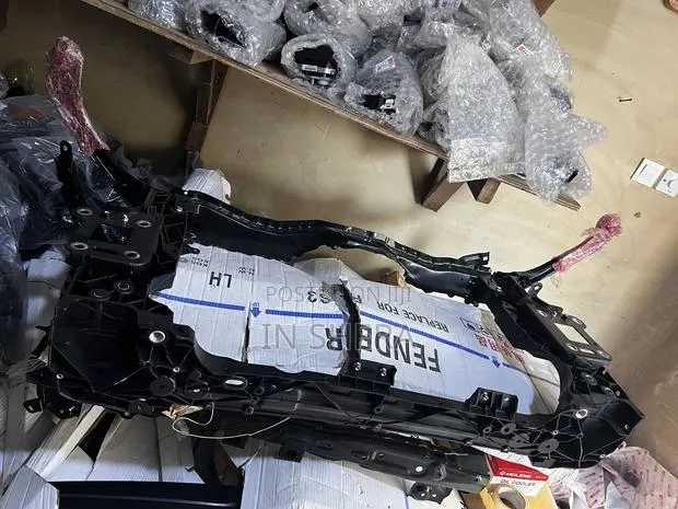 Honda Civic Radiator Support 2016 2018 2019 2020 2021 · Photo 1