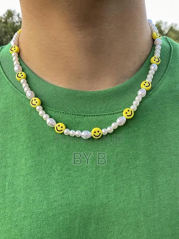 Pearl Necklaces · Photo 1