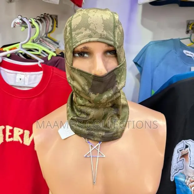 Unisex Full Face Ski Mask | Stretch Balaclava for Outdoor Activities · Photo 1