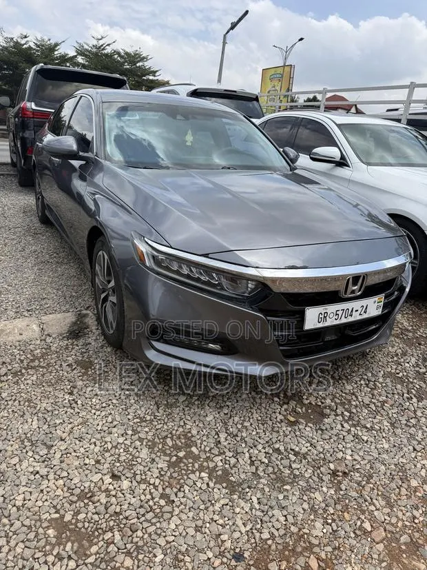 Honda Accord 2019 Gray · Photo 1