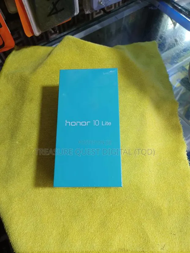 New Honor 10 Lite 128 GB Black · Photo 1