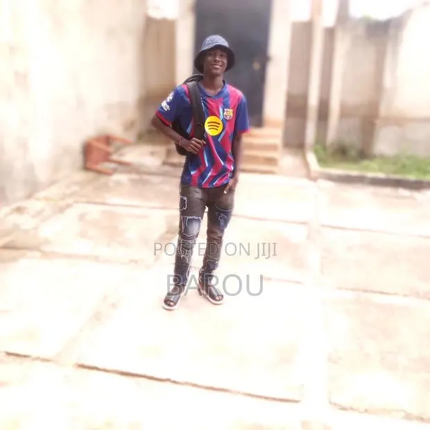 Barou Service - Barcelona & Football Jerseys Kumasi · Photo 1