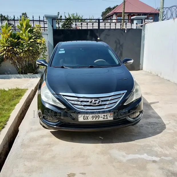 Hyundai Sonata 2013 Black
