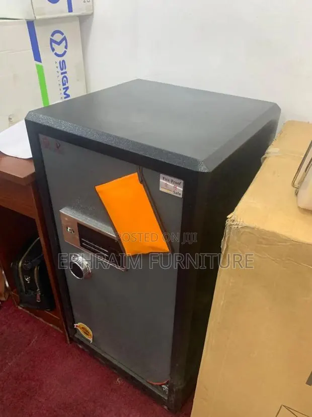 Fireproof Money Safe · Photo 1