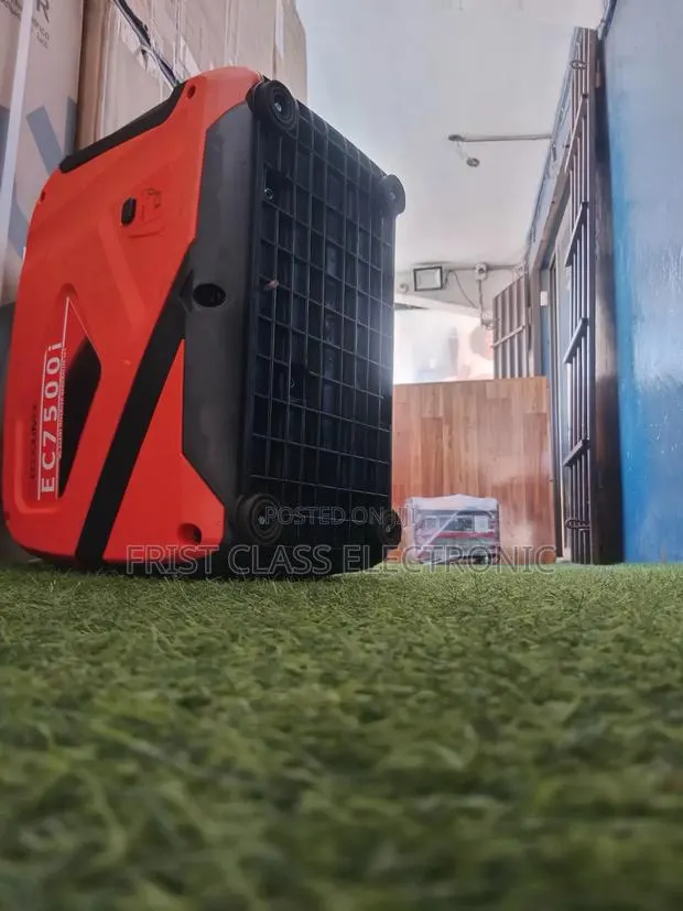 Noise-Free Generator — Smooth Power Generator Ec7500i · Photo 1