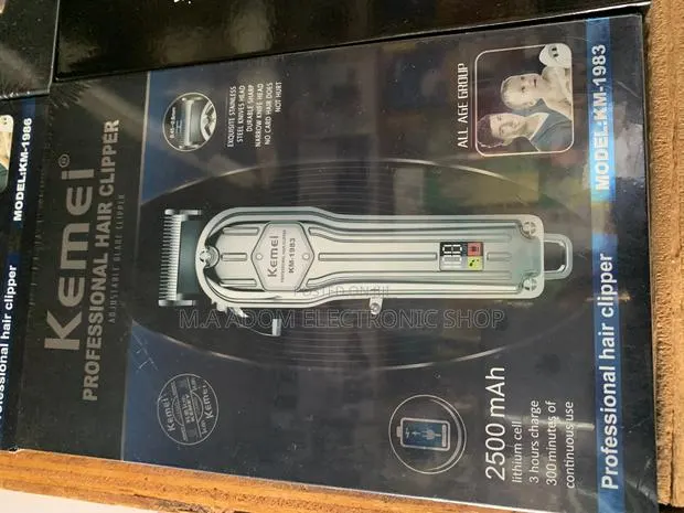 Kemei Cordless Professional Clippers · Photo 1