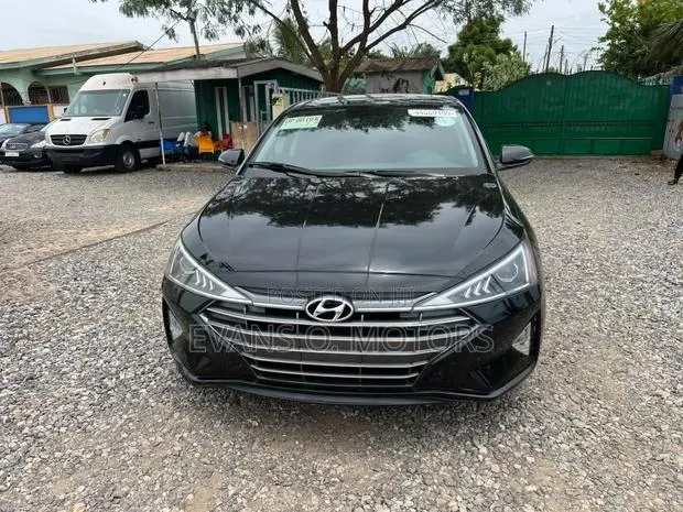 Hyundai Elantra Sport 2019 Black · Photo 1