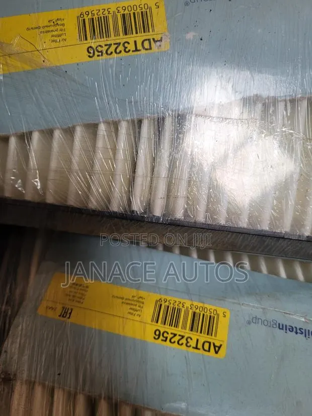 Toyota Land Cruiser Prado Lexus Air Filter Blue Print Adt32256 · Photo 1