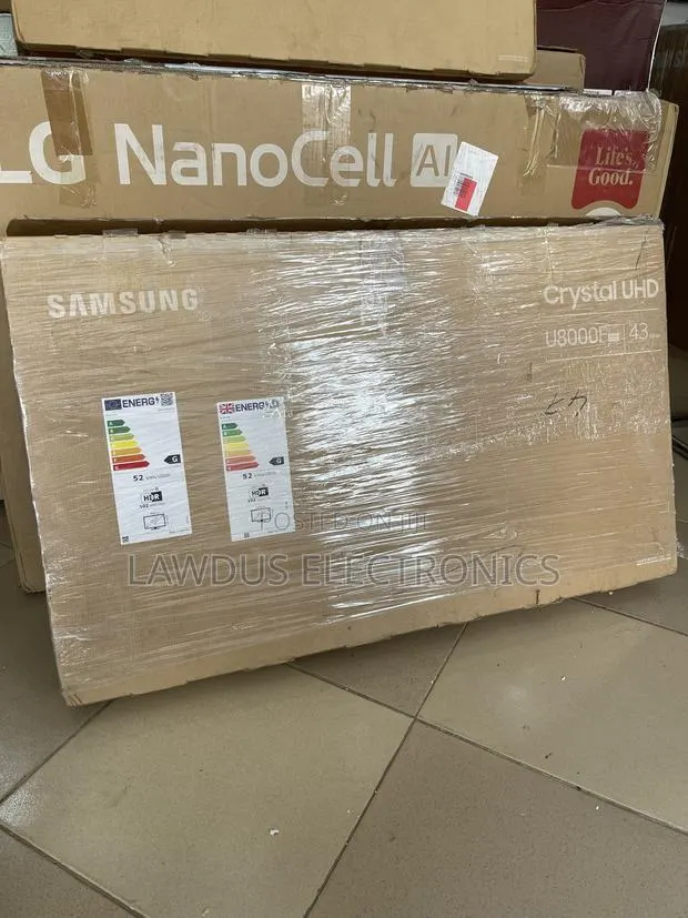 Samsung Crystal 43 Inches 2025/2026 TV · Photo 1