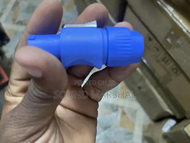 Powercon Connector Plug · Photo 1