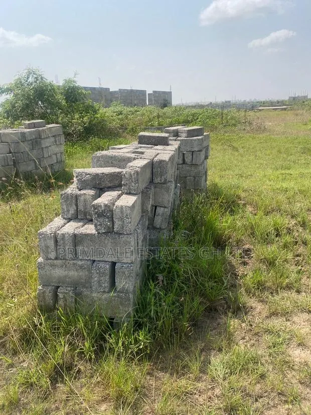 Well Structured+ Estate=Community Plots for Sale+ · Photo 1