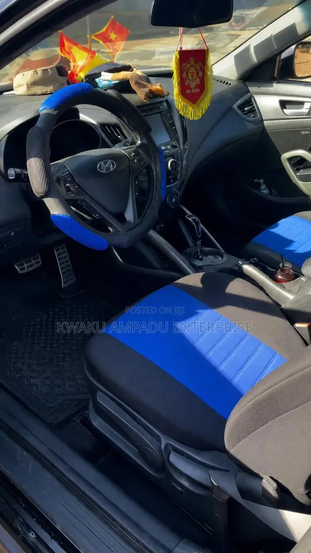 Foamy Net Sports Steering Wheel Cover · Photo 1