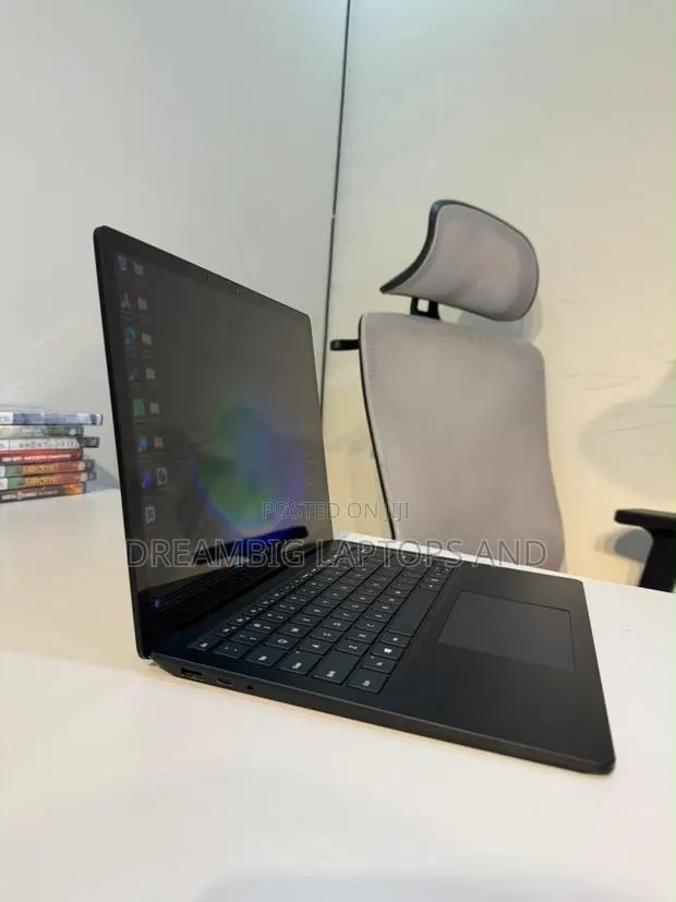 Laptop Microsoft Surface Laptop 3 16GB Intel Core i7 SSD 512GB · Photo 1