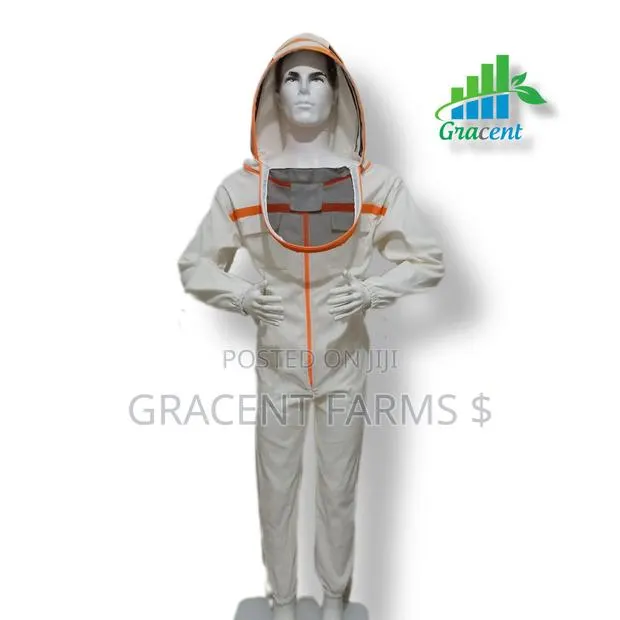 3-Zipper Cream Colour Astronaut Beekeeping Jumpsuit + Pair of Gloves · Photo 1