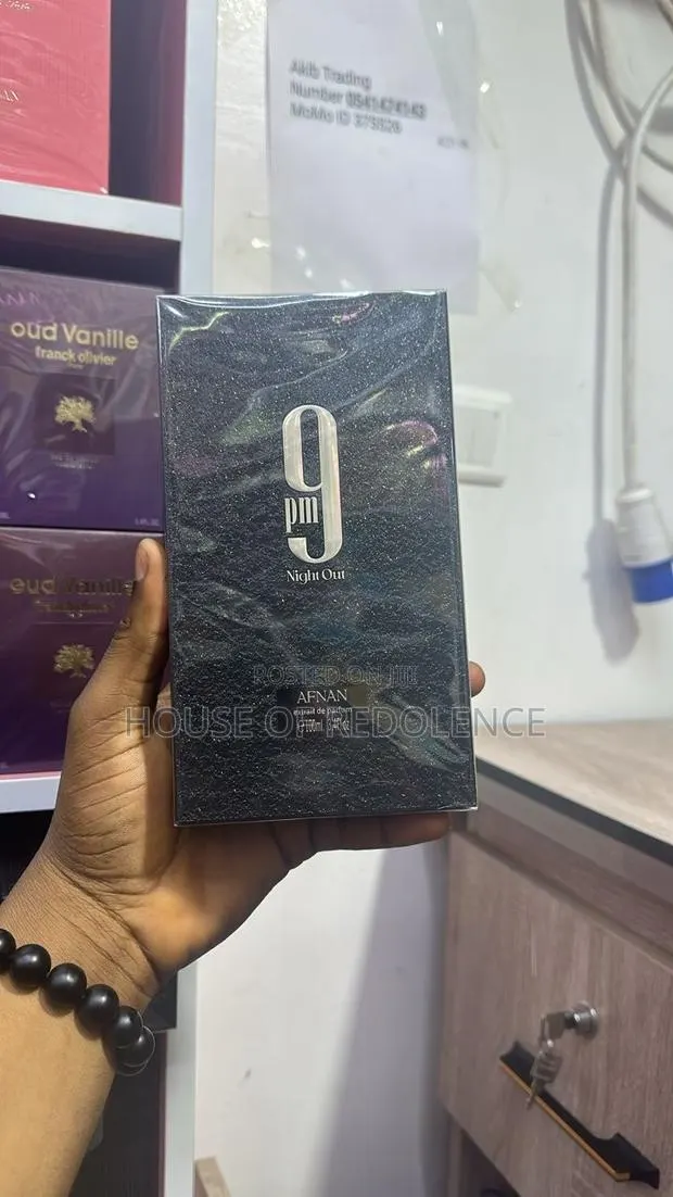 9pm Night Out Extrait De Parfum · Photo 1