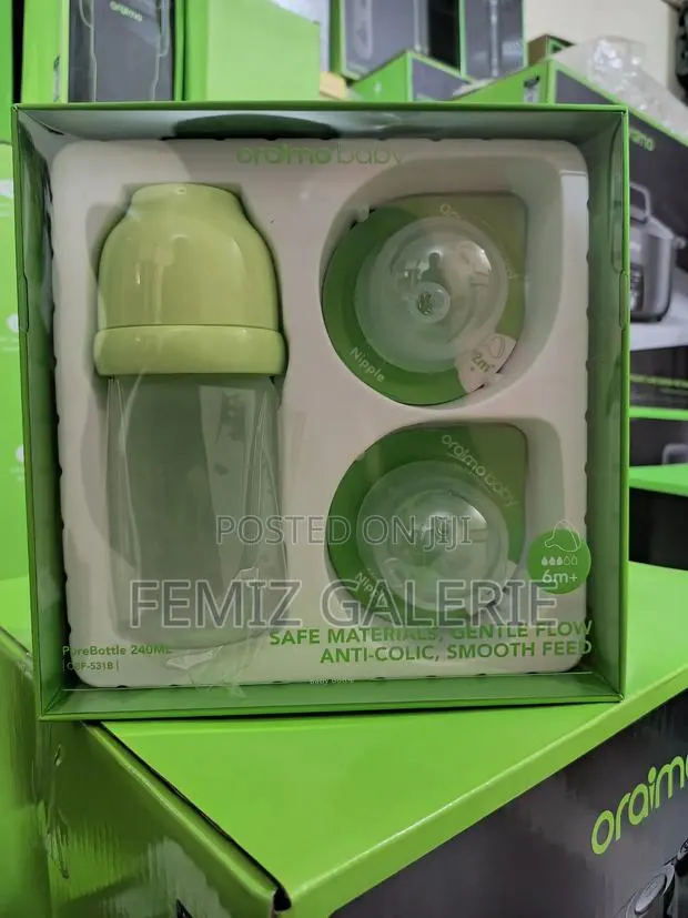 Oraimo Purebottle 240 240ml Anti-Colic Silicone Glass Baby Bottle · Photo 1