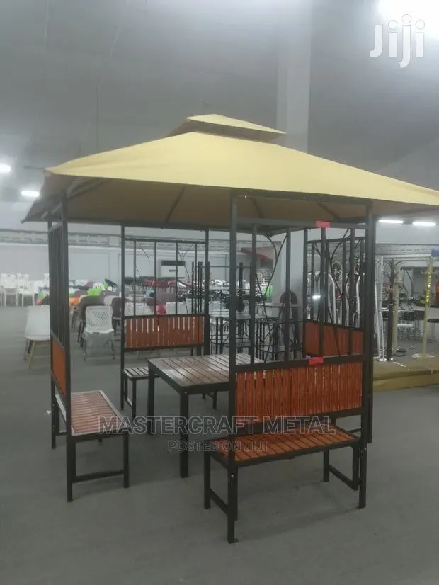 Quality Gazebo Canopy Pergola Table · Photo 1