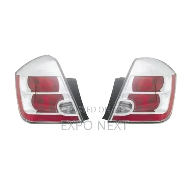 Nissan Sentra 2007-2009 Tail Lights · Photo 1