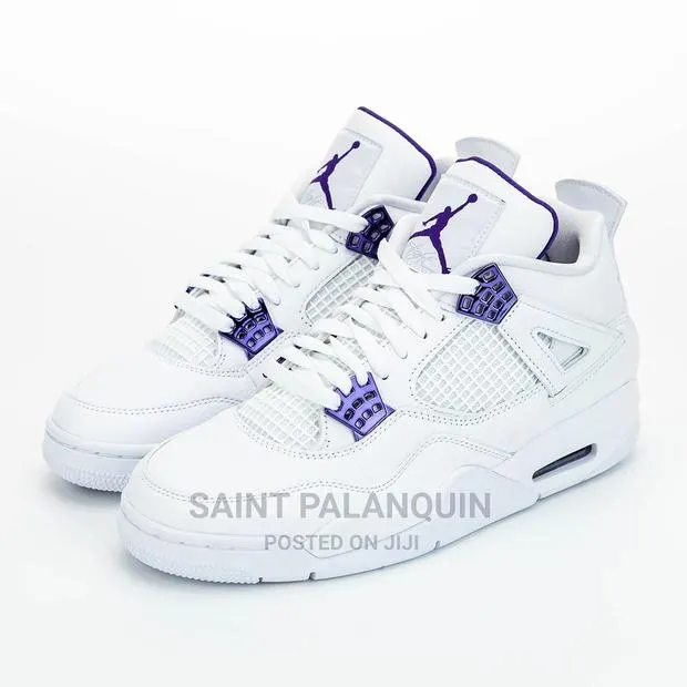Air Jordan 4 Metallic · Photo 1